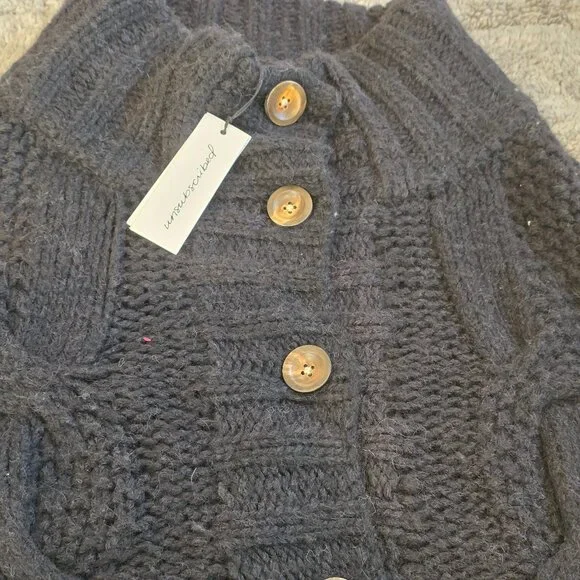NWT: Unsubscribed Button Down ALPACA Cardigan Sweater